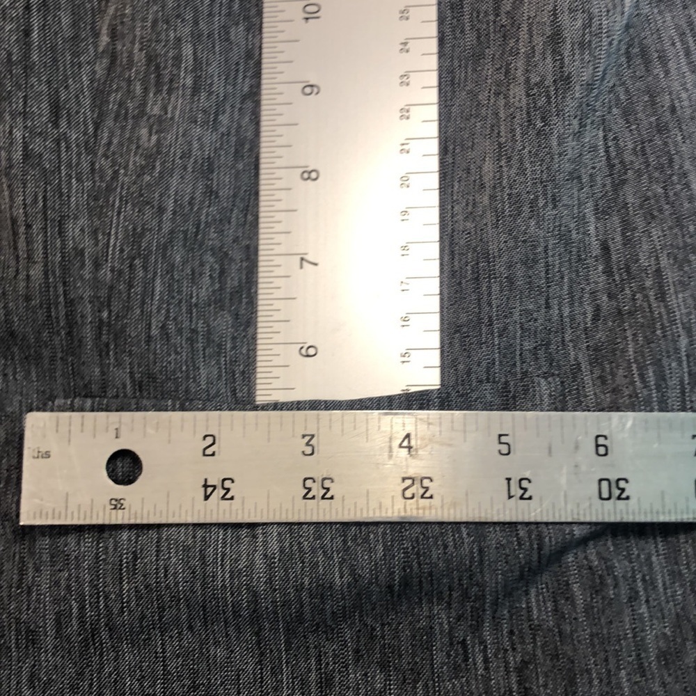 EMILY 18 W BLAZER JACKET GRAY Pit to Pit 23 1/2" Preworn top button is uneven - Picture 12 of 12